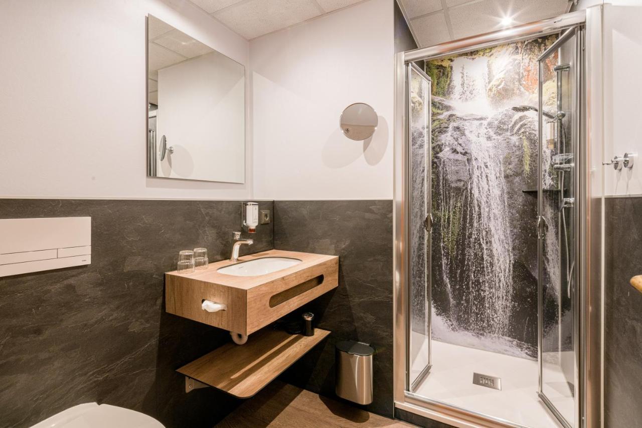 Hotel Cafe Adler 24H Self Check In Triberg im Schwarzwald Eksteriør bilde
